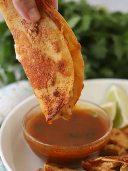 slow cooker chicken birria tacos