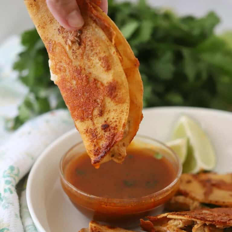 slow cooker chicken birria tacos