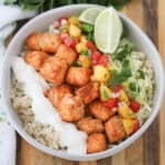 how to make salmon bites bowls with rice and peach salsa. healthy and easy dinner idea