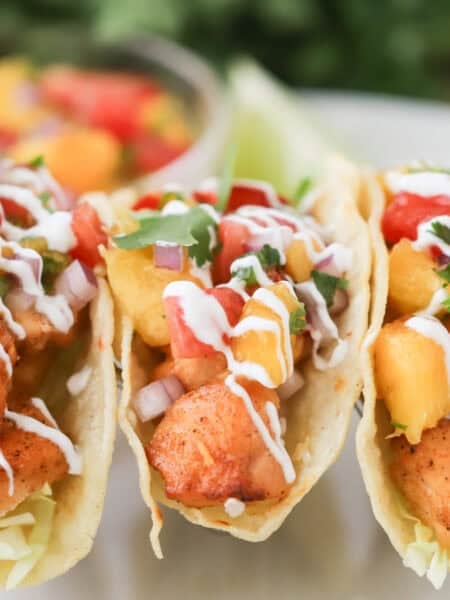 how to make salmon bites tacos with peach salsa