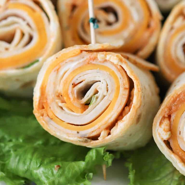 how to make buffalo chicken pinwheels