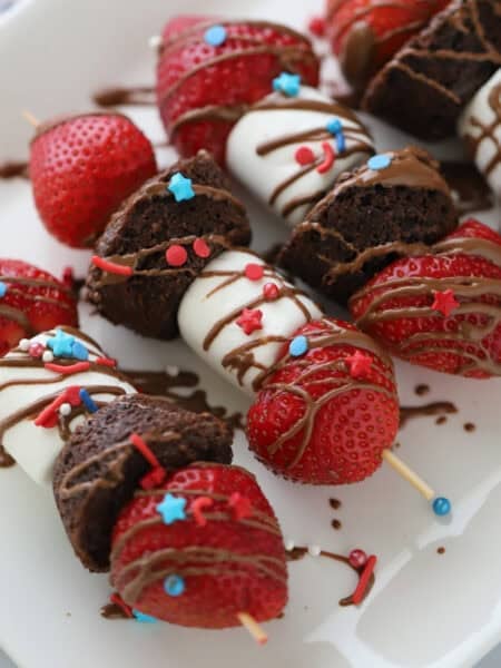 how to make a strawberry brownie kabob