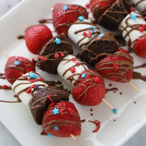 how to make a strawberry brownie kabob