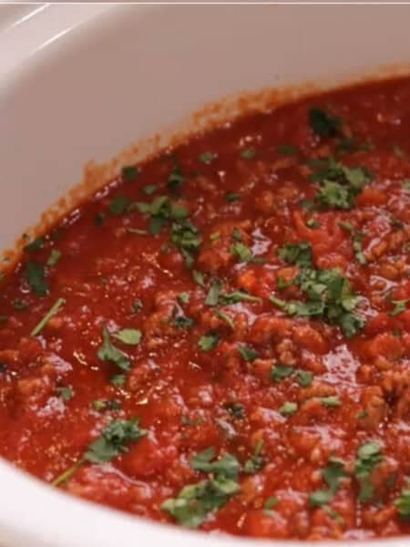 how to make homemade meat sauce in the slow cooker